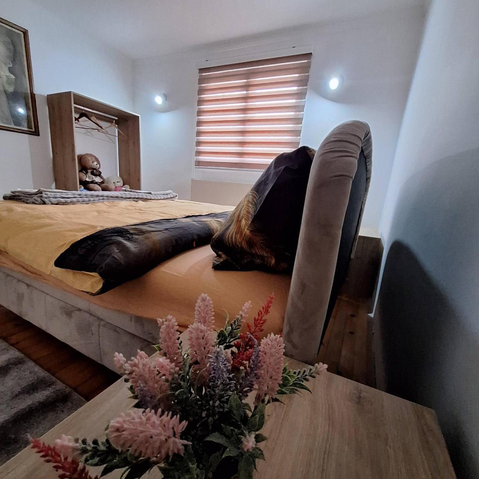 Apartment "Mira" フォチャ エクステリア 写真