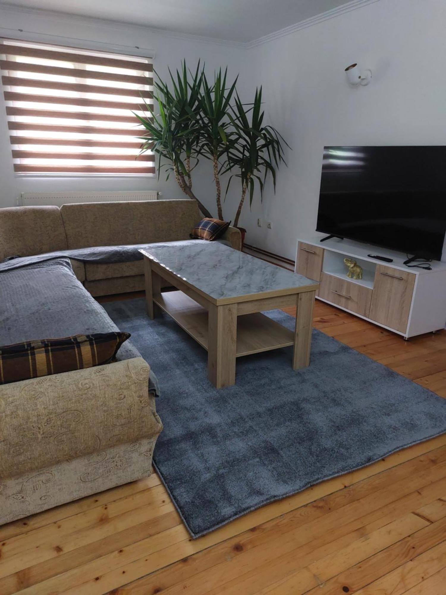 Apartment "Mira" フォチャ エクステリア 写真